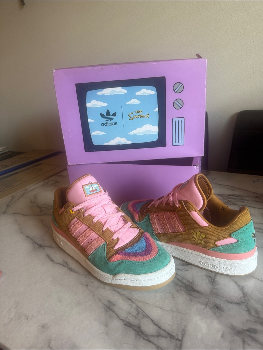 adidas Originals x The Simpsons Forum Low CL IE8467 Men’s Size 10.5 w/ Box - Picture 2 of 8